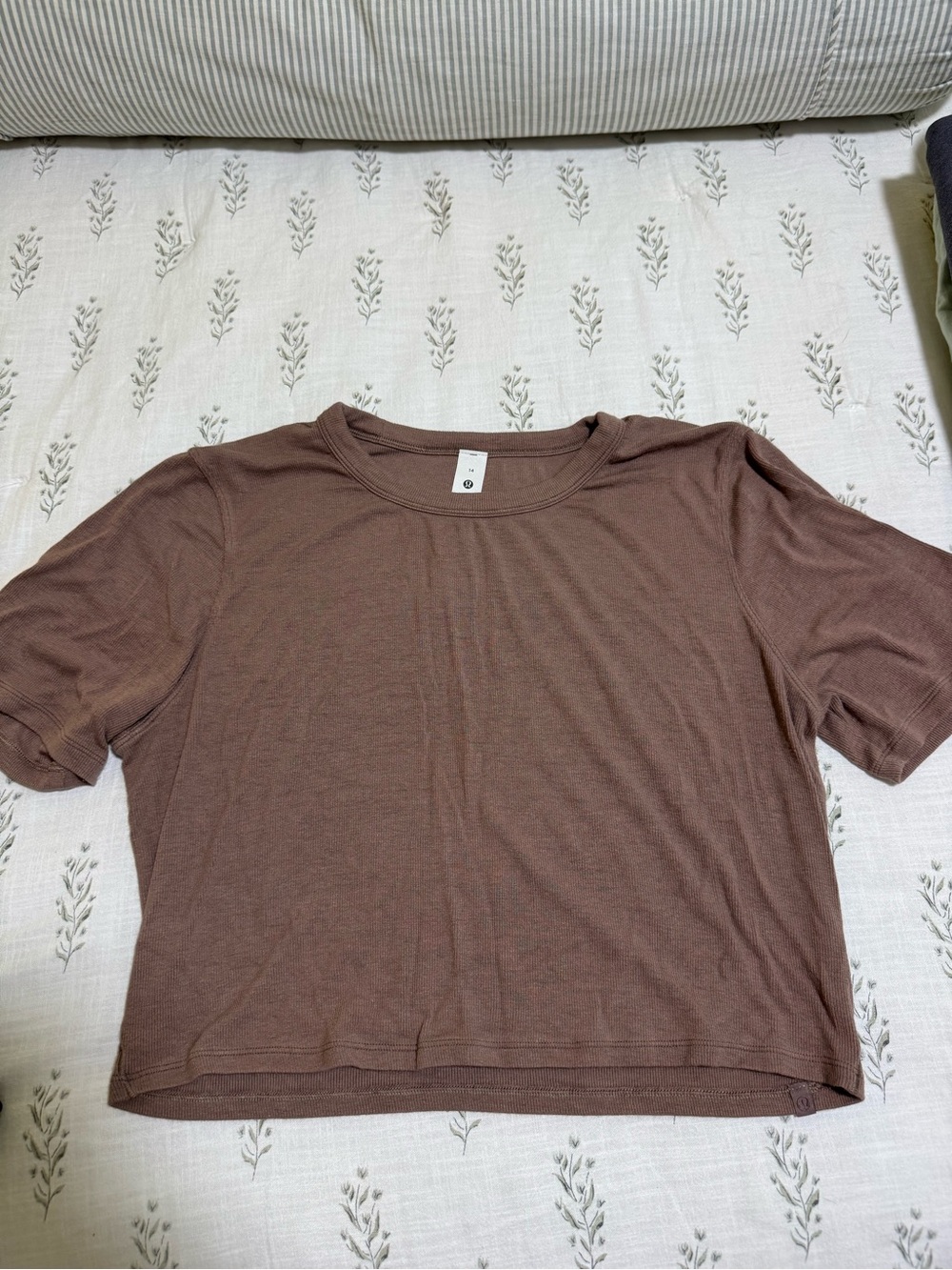 Lululemon Everyday Cotton Blend Cropped Tee - Brown